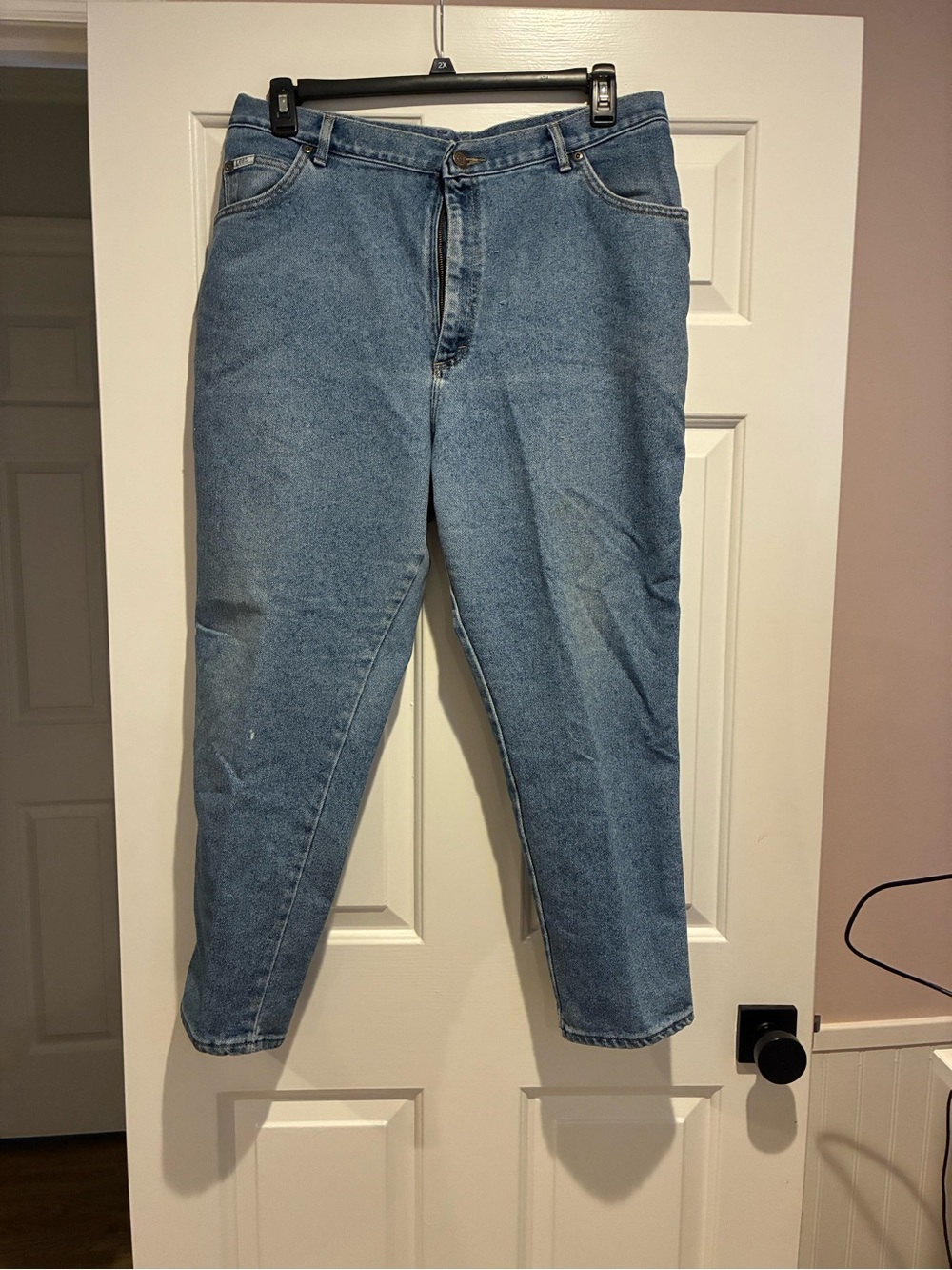 Classic High-Waist Light Blue Women's Jeans